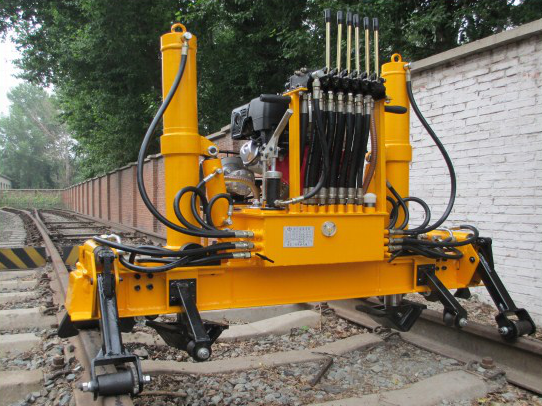 YQBJ-250型門式(shì)液壓起撥道機(jī)