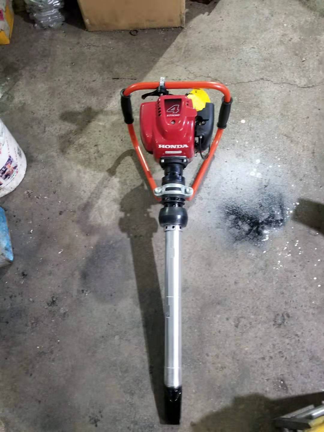 ND-4型手提式(shì)内燃搗固(gu)鎬