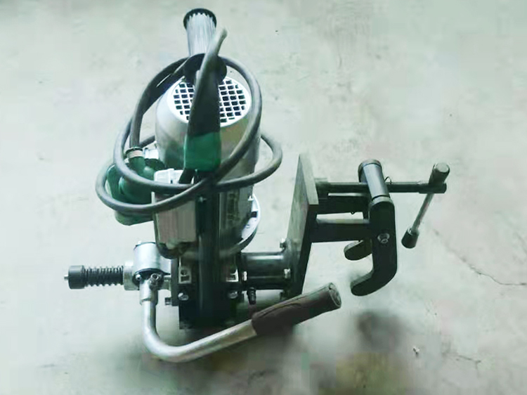 DZG-31型電動(dong)空心鋼軌鑽(zuan)孔機