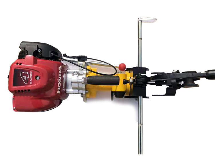 NZG-31型内燃鋼軌鑽孔(kong)機