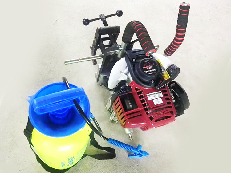 NZG-31II型内(nèi)燃鋼軌鑽(zuan)孔機